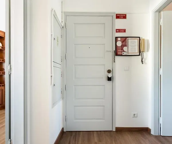 Casa Do Faria 아파트 카민하